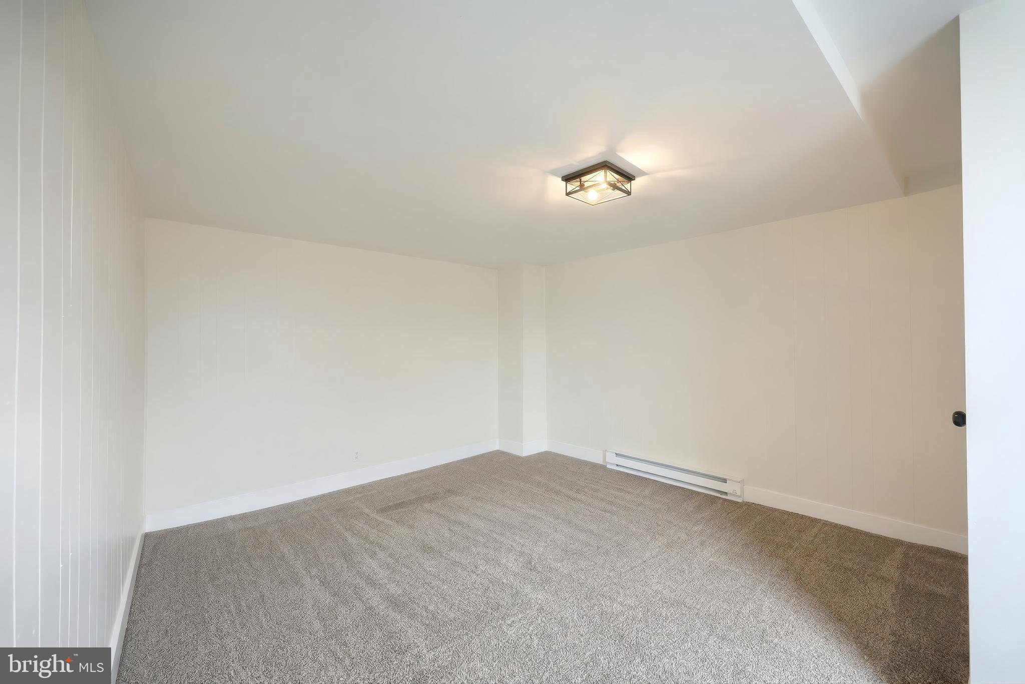 442 East Prospect Street York, PA 17403 - Photo 25 of 33 a view of empty room