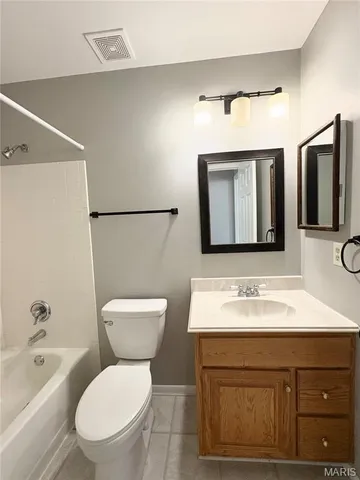 $339,000 | 38 Amberly Drive, St. Peters, MO 63376