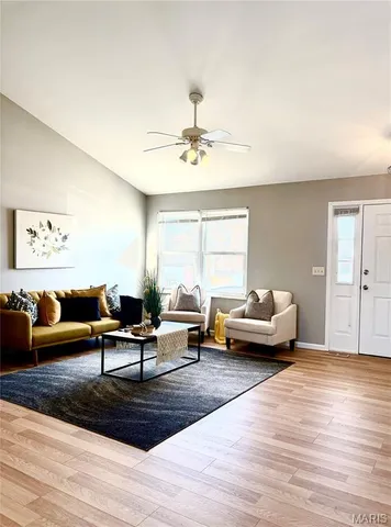 $339,000 | 38 Amberly Drive, St. Peters, MO 63376