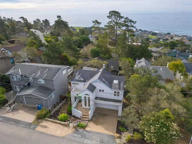 $765,000 | 2064 Berwick Drive, Cambria, CA 93428