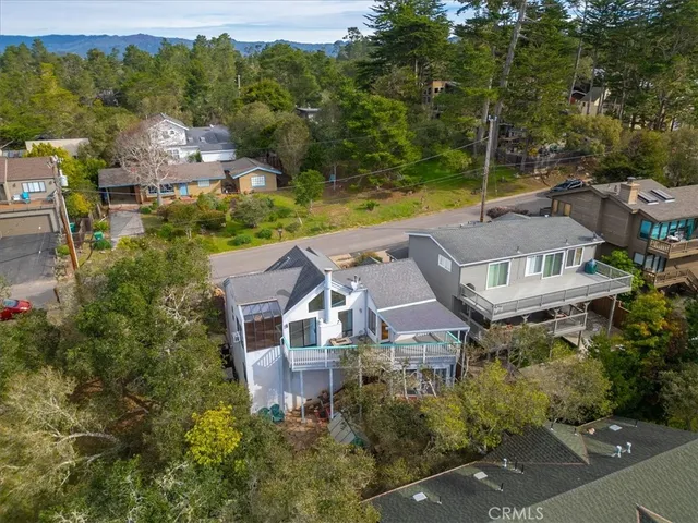 $765,000 | 2064 Berwick Drive, Cambria, CA 93428