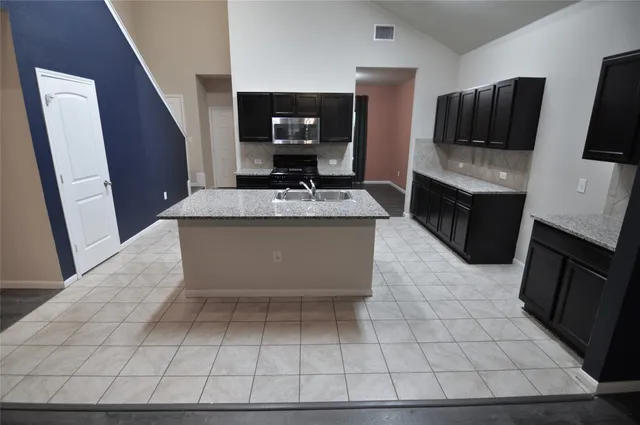 $1,895 | 909 Woodduck Trail, Leander, TX 78641