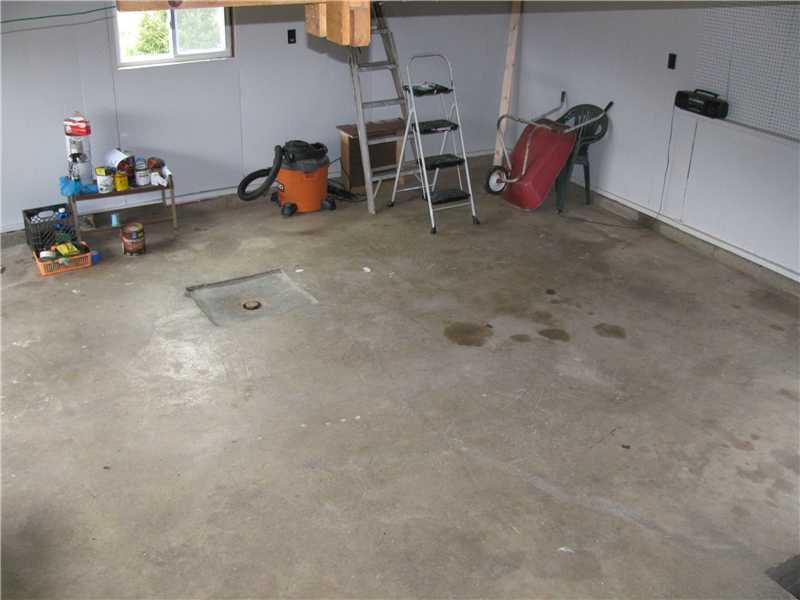 419 South Maysville Road Transfer, PA 16154 - Photo 11 of 11 Other. garage