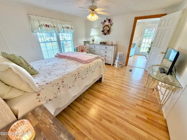 $225,000 | 1961 Becton Farm Road, Kinston, NC 28501