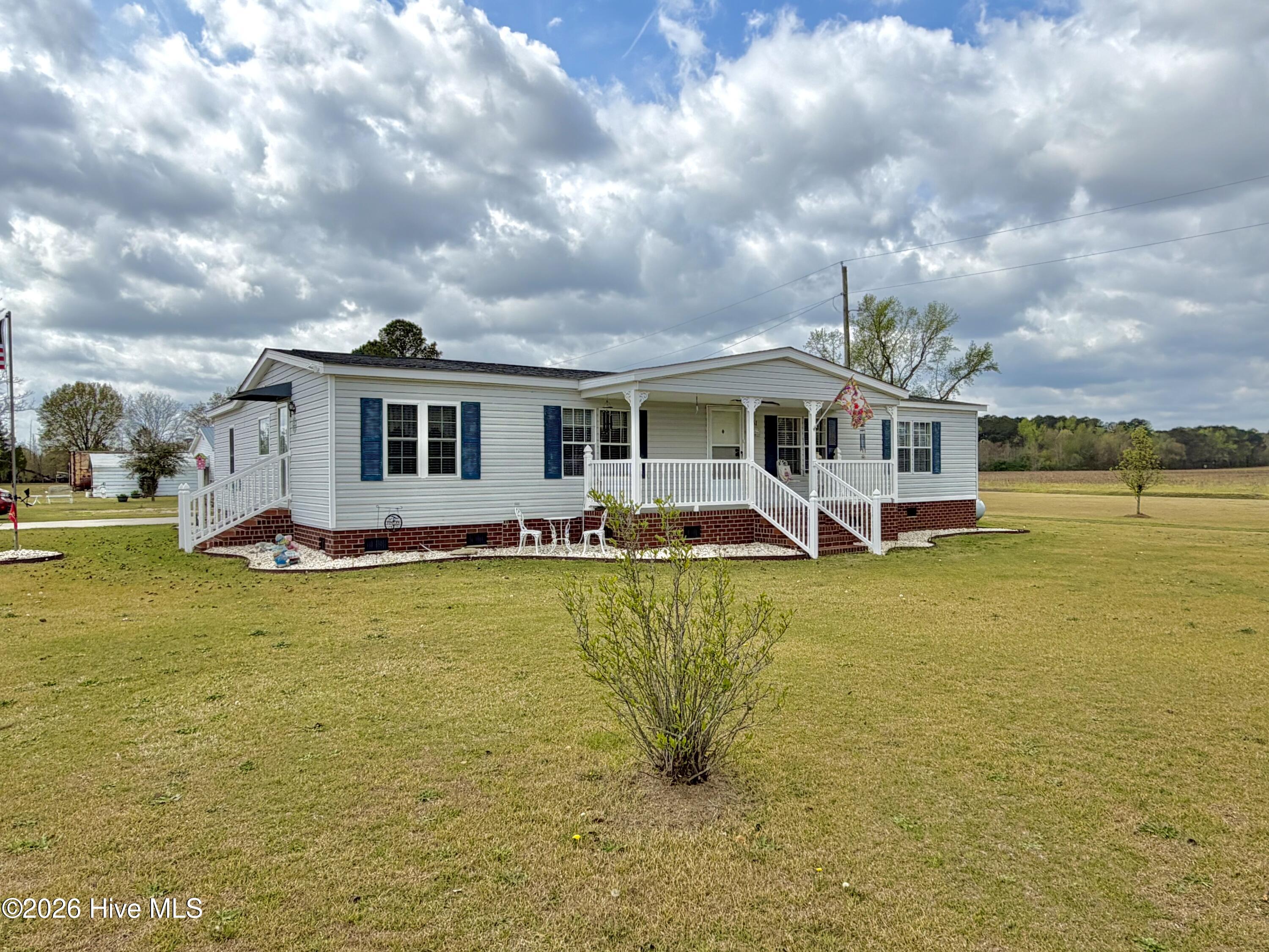 1961 Becton Farm Road Kinston, NC 28501 - Photo 6 of 66 IMG_5739