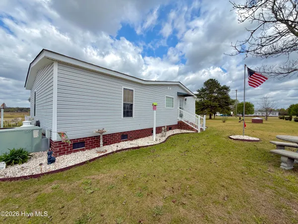 $225,000 | 1961 Becton Farm Road, Kinston, NC 28501