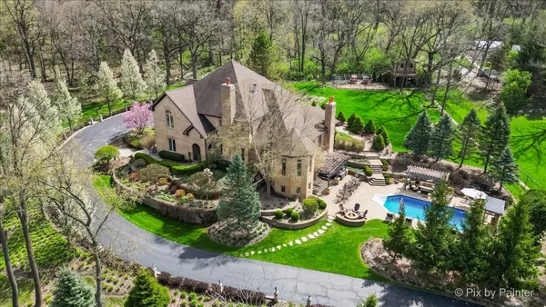 $1,800,000 | 10018 Haegers Bend Road, Algonquin, IL 60102