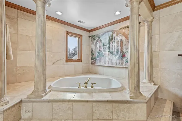 $1,800,000 | 10018 Haegers Bend Road, Algonquin, IL 60102