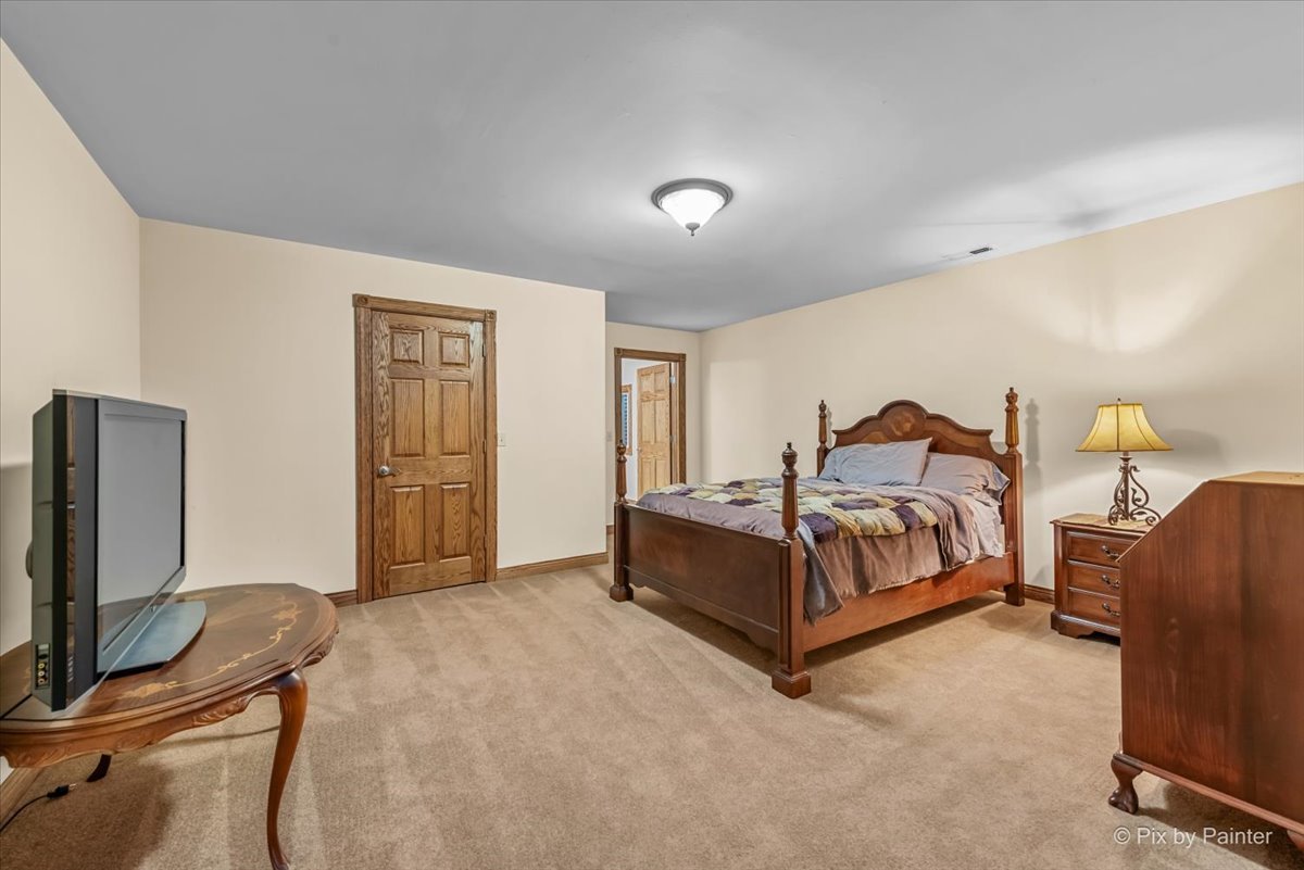 10018 Haegers Bend Road Algonquin, IL 60102 - Photo 47 of 70