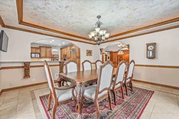 $1,800,000 | 10018 Haegers Bend Road, Algonquin, IL 60102