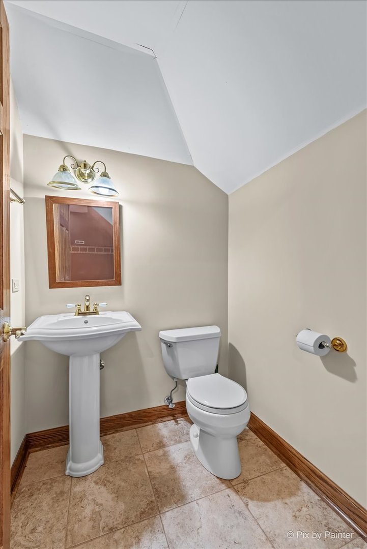 10018 Haegers Bend Road Algonquin, IL 60102 - Photo 58 of 70