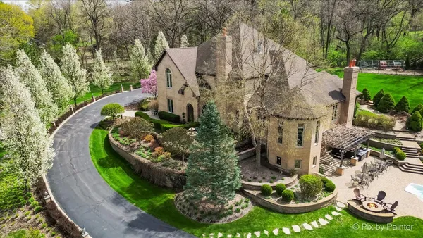 $1,800,000 | 10018 Haegers Bend Road, Algonquin, IL 60102