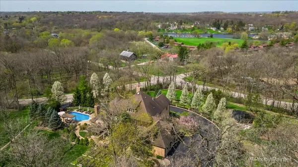 $1,800,000 | 10018 Haegers Bend Road, Algonquin, IL 60102