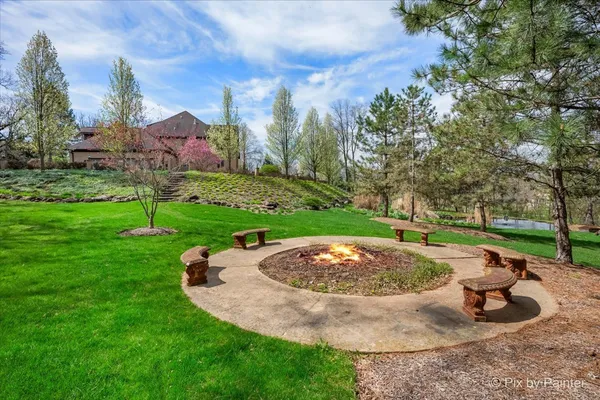 $1,800,000 | 10018 Haegers Bend Road, Algonquin, IL 60102