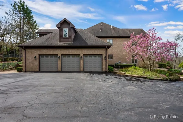 $1,800,000 | 10018 Haegers Bend Road, Algonquin, IL 60102