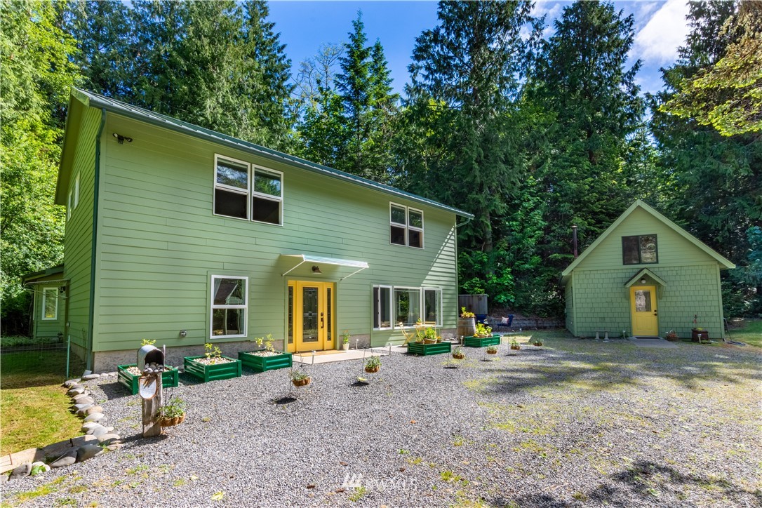 873 Oxenford Road Port Angeles, WA 98363 - Photo 2 of 25 Gallery Image 2