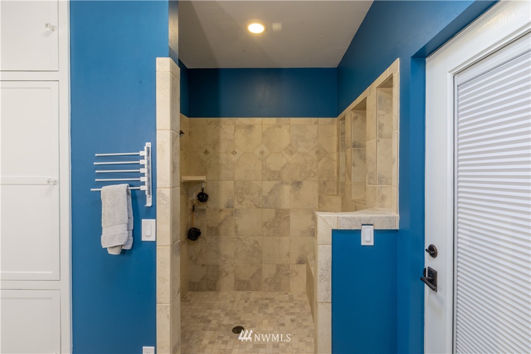 873 Oxenford Road Port Angeles, WA 98363 - Photo 14 of 25 Gallery Image 14