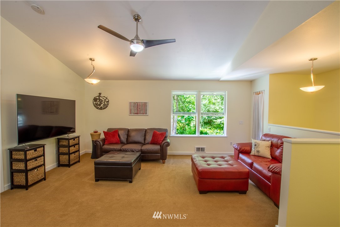 873 Oxenford Road Port Angeles, WA 98363 - Photo 15 of 25 Gallery Image 15