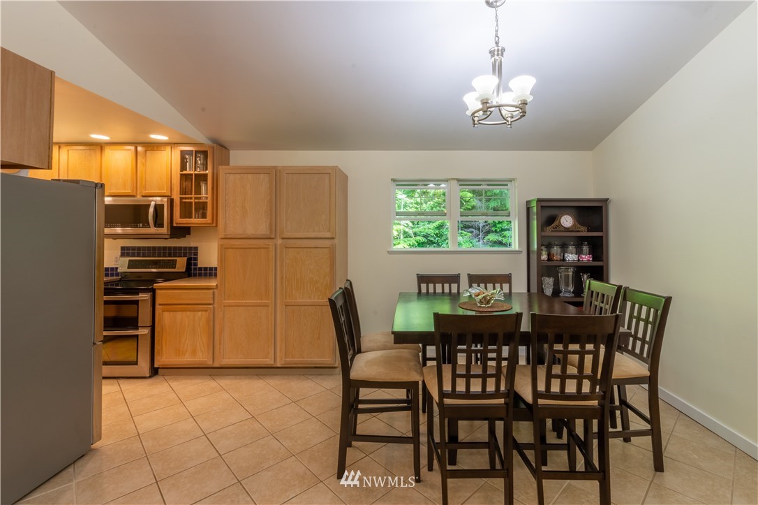 873 Oxenford Road Port Angeles, WA 98363 - Photo 17 of 25 Gallery Image 17