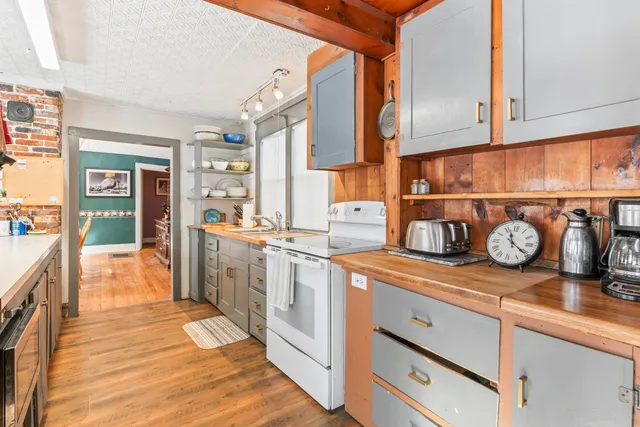 $339,000 | 231 Main Street, Lovell, ME 04051