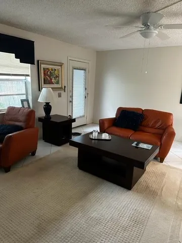 $2,800 | 930 Normandy Trail, Delray Beach, FL 33484