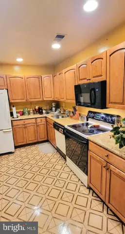 $234,900 | 10144 Scotch Hill Drive, Unit 263, Upper Marlboro, MD 20774