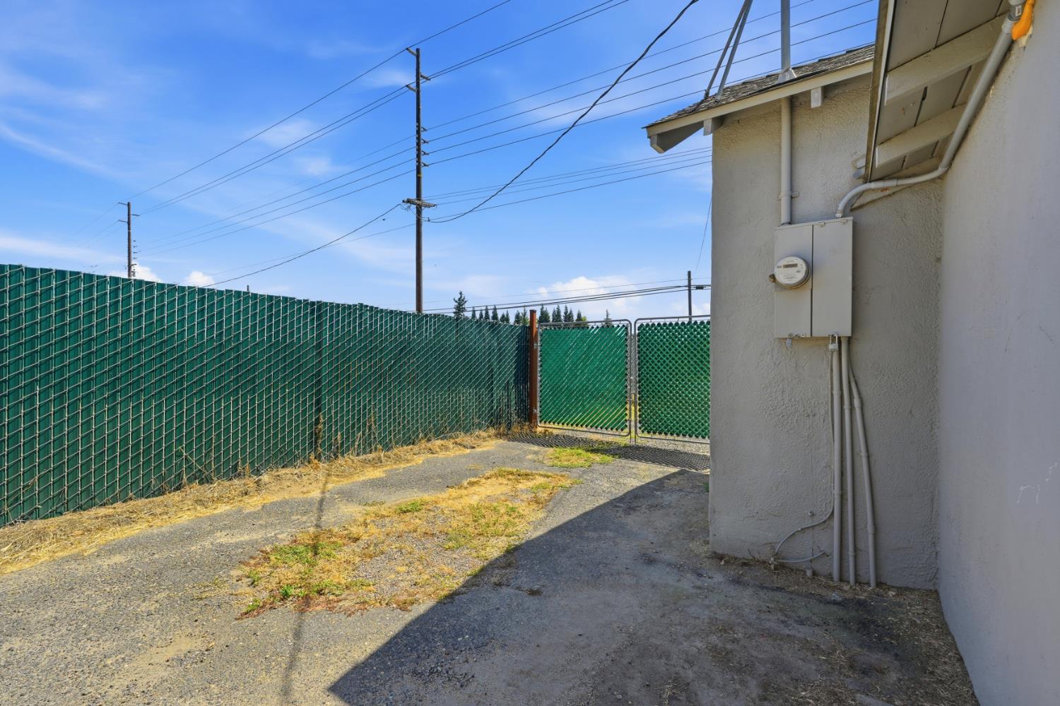 5631 Tully Road Modesto, CA 95356 - Photo 35 of 40
