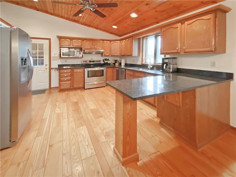 1908 Jordan Road Volant, PA 16156 - Photo 4 of 18