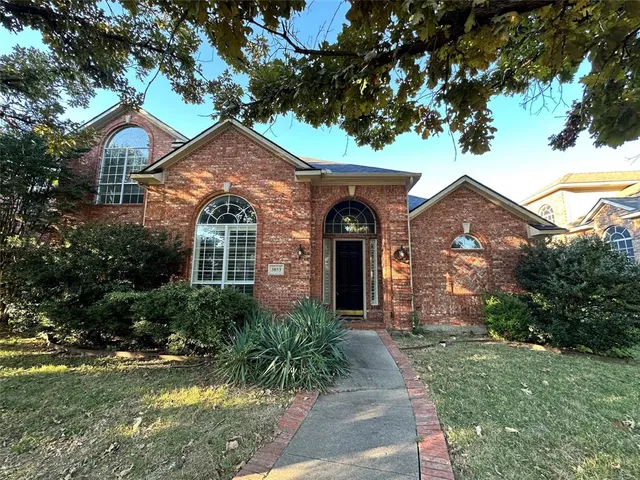 $540,000 | 3853 Elgin Drive, Plano, TX 75025
