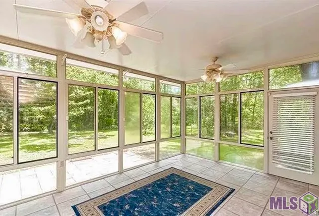 $350,000 | 14253 Oakwood Lane, Denham Springs, LA 70726