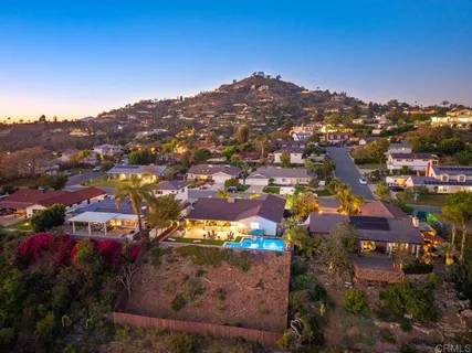 $1,199,999 | 9935 Bonnie Vista Drive, La Mesa, CA 91941
