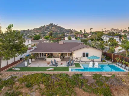 $1,199,999 | 9935 Bonnie Vista Drive, La Mesa, CA 91941