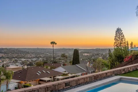 $1,199,999 | 9935 Bonnie Vista Drive, La Mesa, CA 91941