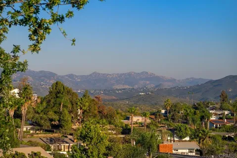 $1,199,999 | 9935 Bonnie Vista Drive, La Mesa, CA 91941