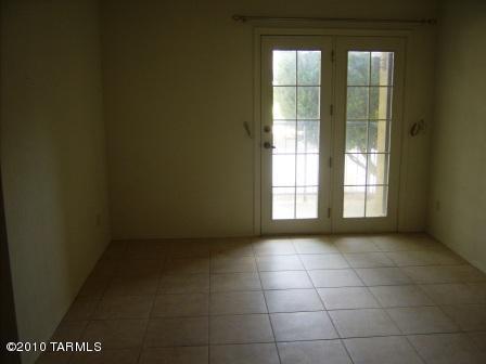 1200 East River Road, Unit F67 Tucson, AZ 85718 - Photo 4 of 6