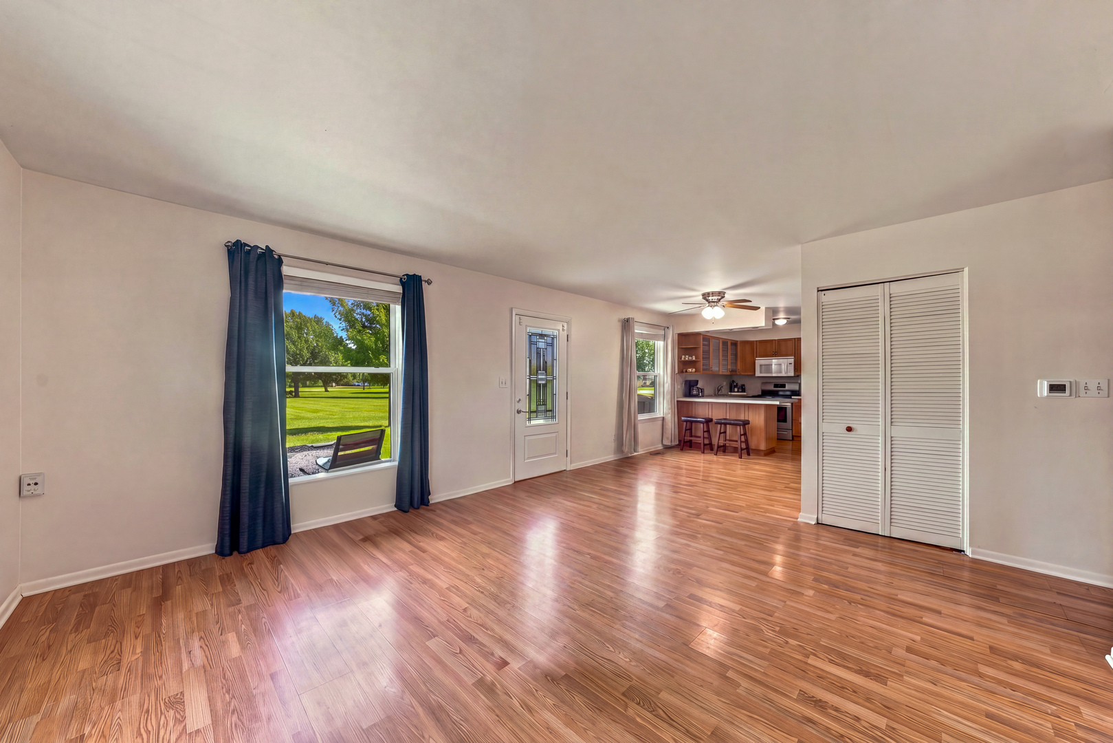 773 Pahl Road Elk Grove Village, IL 60007 - Photo 12 of 14 Gallery Image 12