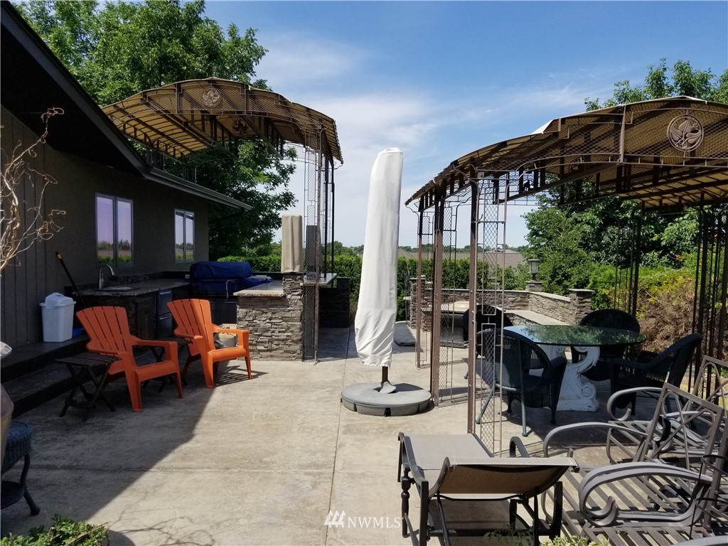 2435 Country Club Road Walla Walla, WA 99362 - Photo 6 of 6 Gallery Image 6