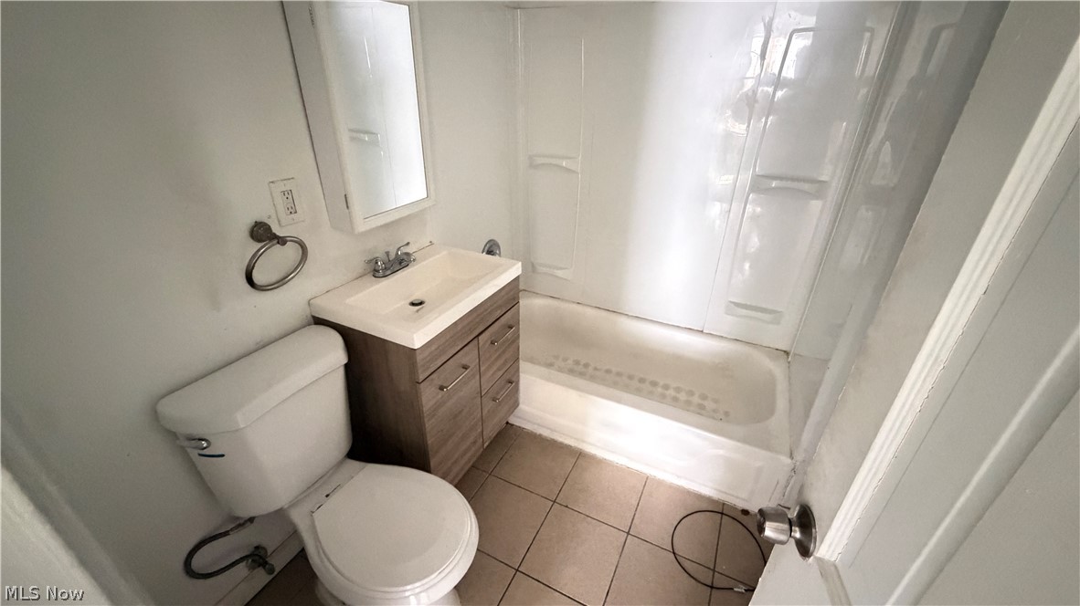 14901 Milverton Road Cleveland, OH 44120 - Photo 13 of 16 Gallery Image 13