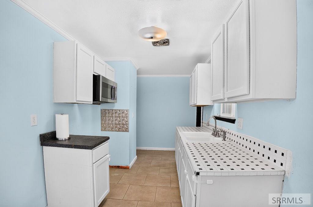 102 East Custer Street Aberdeen, ID 83210 - Photo 8 of 25