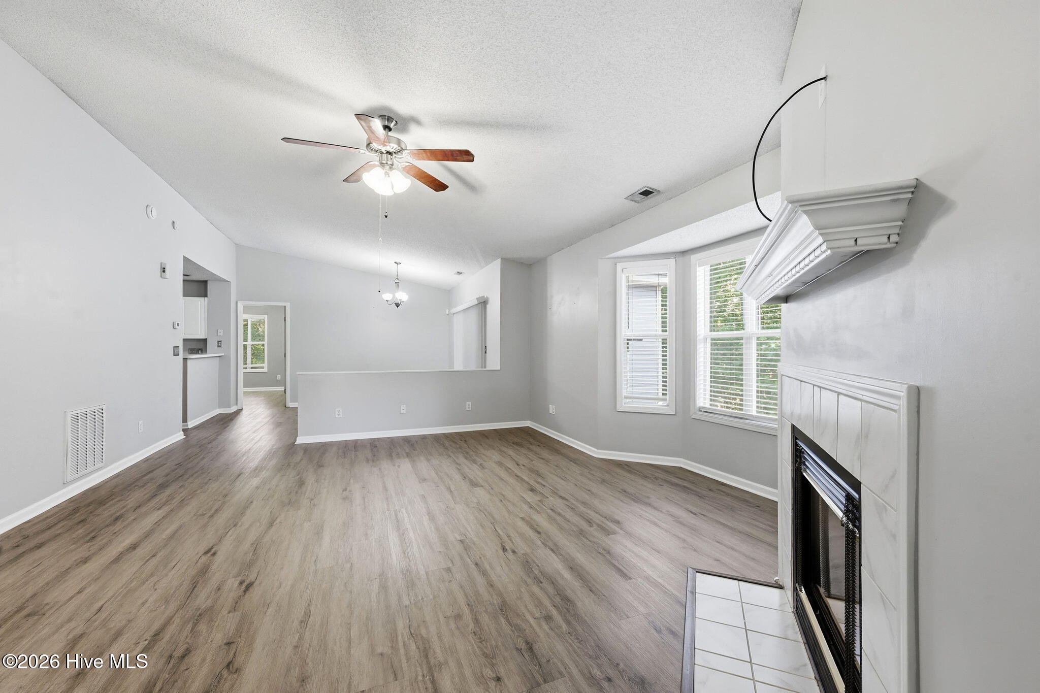 2591 Thackery Road, Unit F Greenville, NC 27858 - Photo 6 of 47