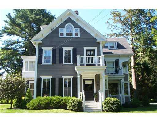 188 Foreside Road Falmouth, ME 04105 - Photo 1 of 25 Exterior Front.