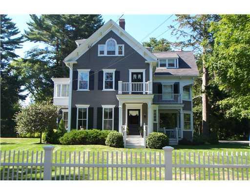 188 Foreside Road Falmouth, ME 04105 - Photo 2 of 25 Exterior Front.