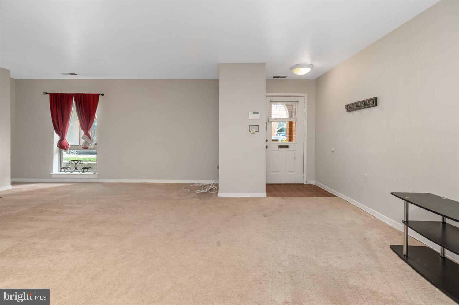 540 South Charles Street, Unit R78 Baltimore, MD 21201 - Photo 10 of 31 Gallery Image 10