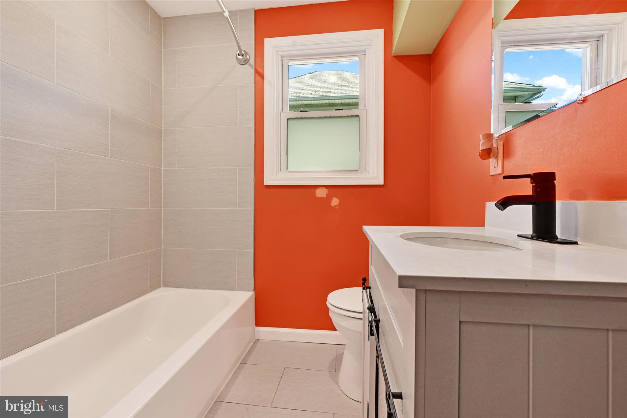 5217 Catalpha Road Baltimore, MD 21214 - Photo 19 of 38