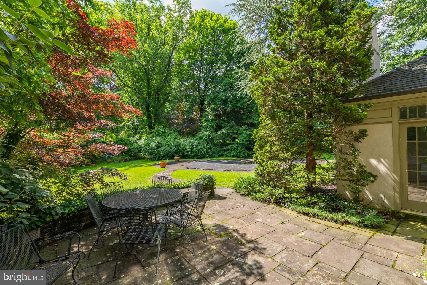 124 Cornwall Lane Wayne, PA 19087 - Photo 42 of 47 Patio