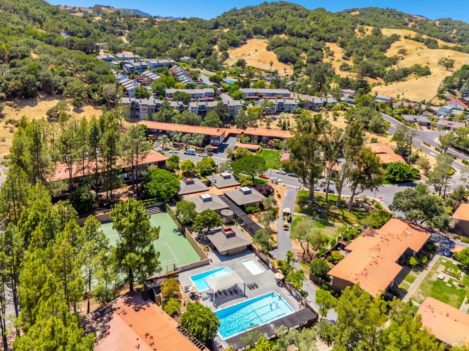 89 Forest Lane San Rafael, CA 94903 - Photo 13 of 14