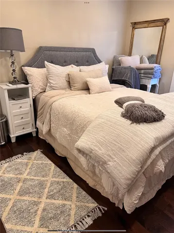 $1,100 | 9442 Portsmouth Drive, Huntington Beach, CA 92646