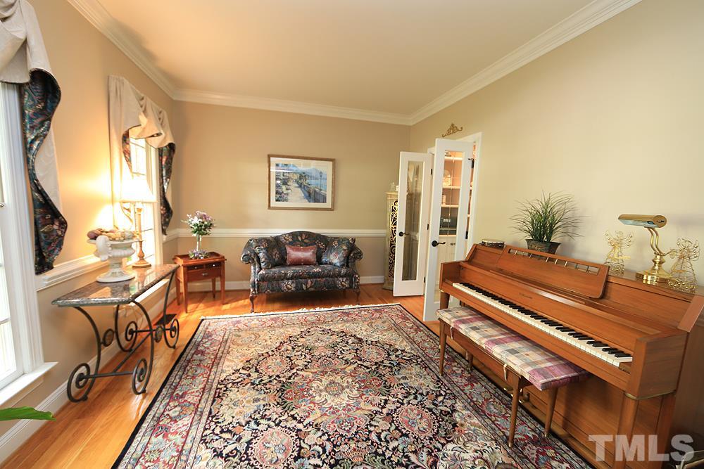 7813 Sandy Bottom Way Raleigh, NC 27613 - Photo 4 of 25 Gallery Image 4