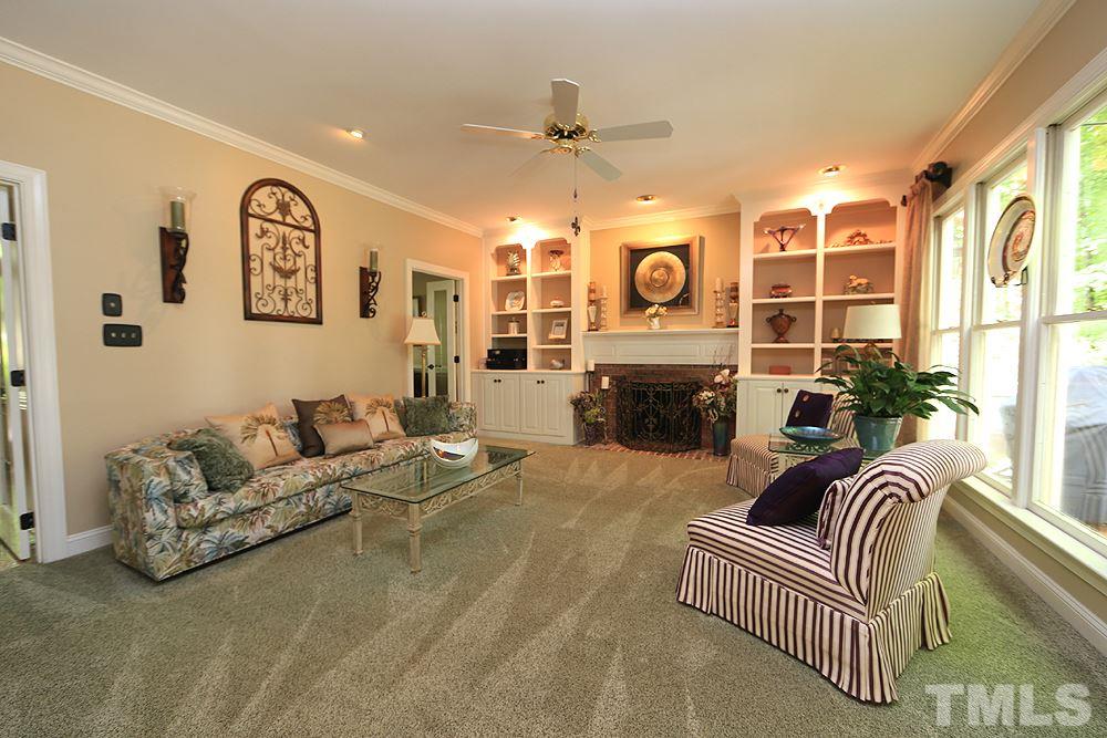 7813 Sandy Bottom Way Raleigh, NC 27613 - Photo 7 of 25 Gallery Image 7