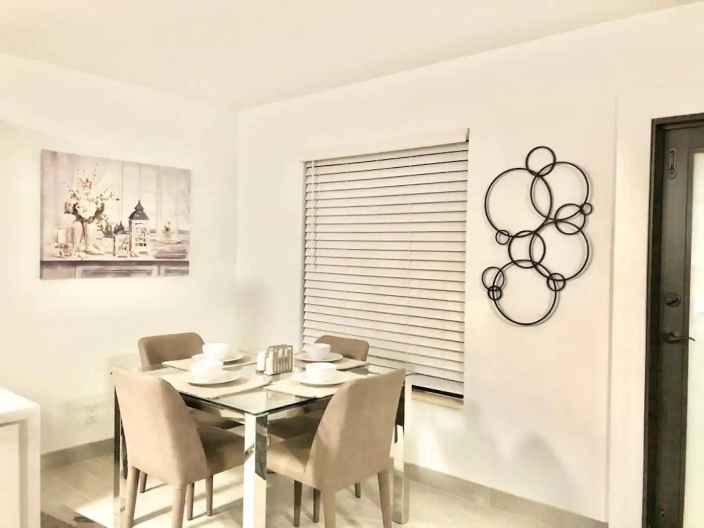 2638 Lake Drive, Unit 3 Riviera Beach, FL 33404 - Photo 3 of 17 03237564-c0db-4a58-b1f8-d20f828212b8.jpg
